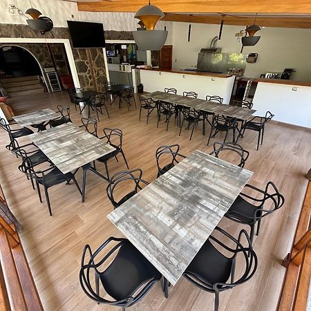 Lava House Hostal プエルトアヨラ エクステリア 写真